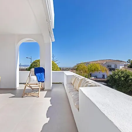 Banus - Beautiful Modern Flat Sea Views 아파트 *