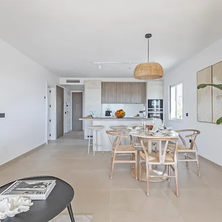 아파트 Banus - Beautiful Modern Flat Sea Views