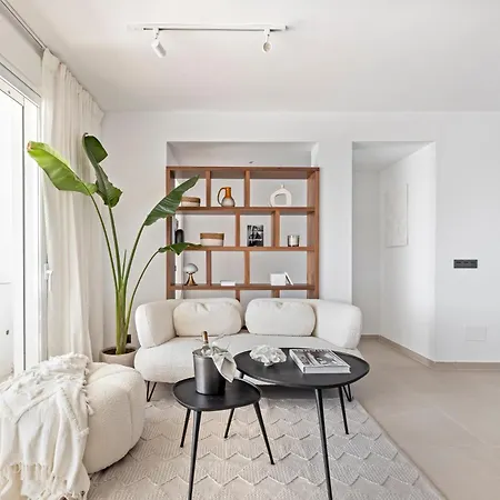 Banus - Beautiful Modern Flat Sea Views 마르베야